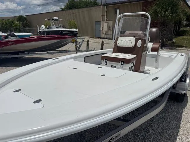 Slide: The Image of ALK 2 Powerboats 17HS Simrad 9 2025 - 13