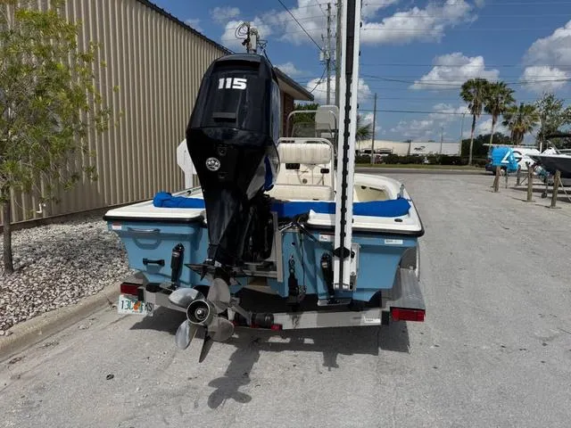 Slide: The Image of Mako 18 LTS Inshore 2014 - 5