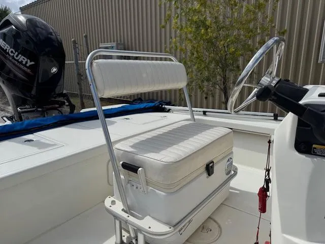 Slide: The Image of Mako 18 LTS Inshore 2014 - 9