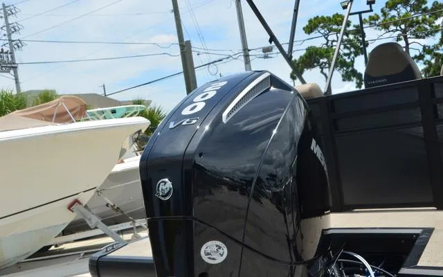 Slide: The Image of Viaggio Lago X22U 2025 - 11