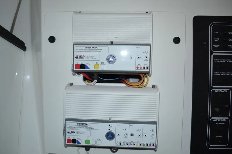 Slide: The Image of Sea Fox 328 Commander 2017 - 27