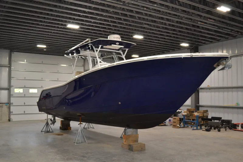 Slide: The Image of Sea Fox 328 Commander 2017 - 4