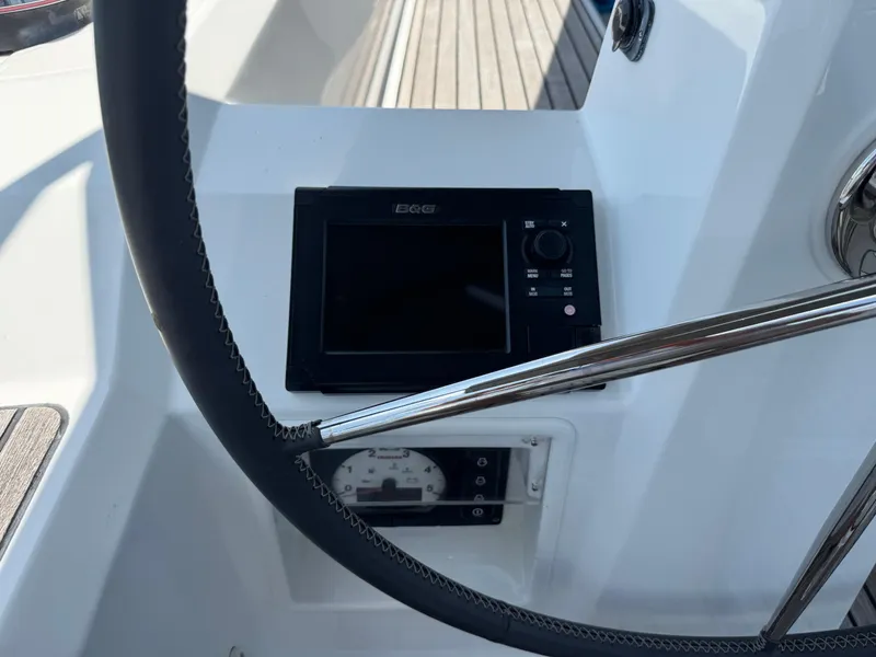 Slide: The Image of Beneteau Oceanis 38 2014 - 19