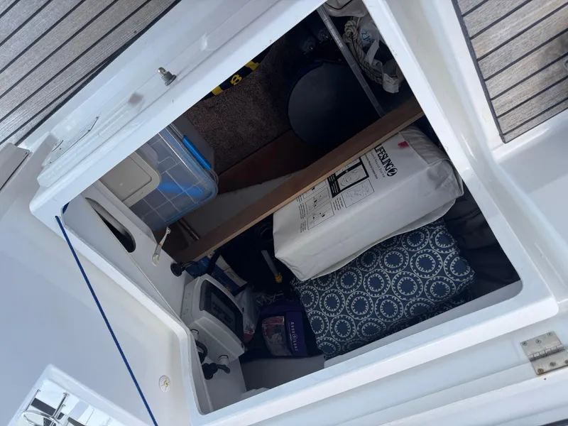 Slide: The Image of Beneteau Oceanis 38 2014 - 21