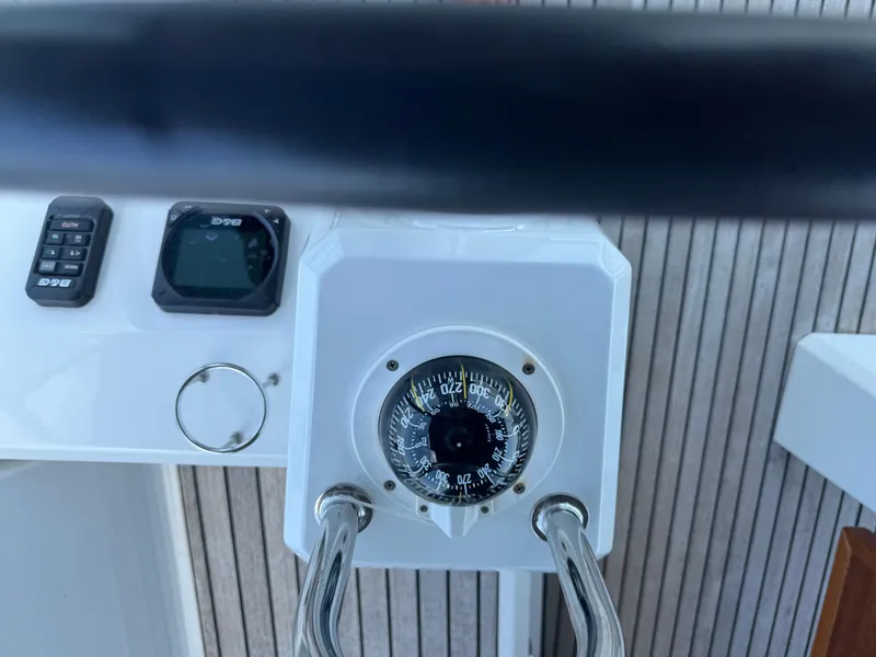 Slide: The Image of Beneteau Oceanis 38 2014 - 24