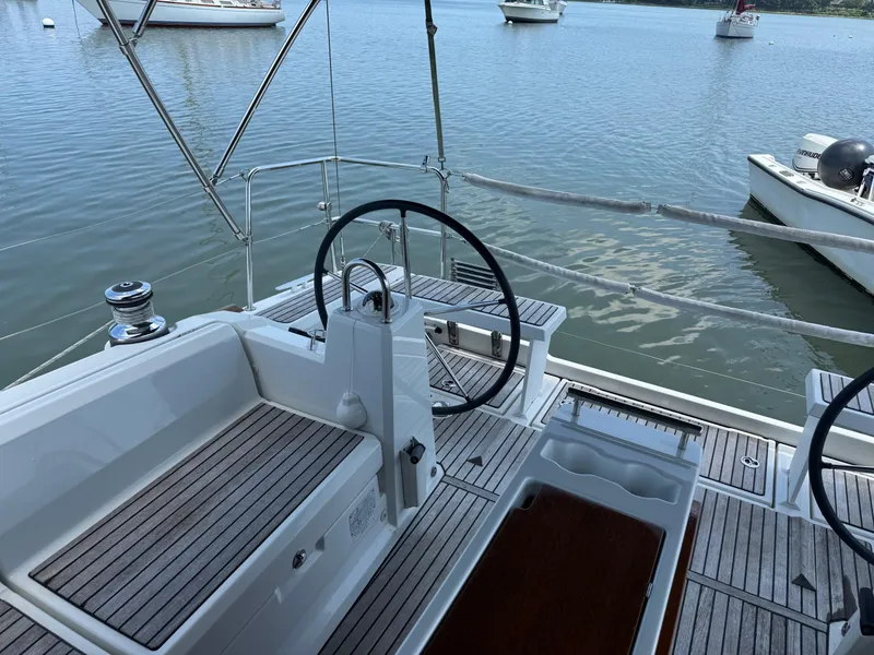 Slide: The Image of Beneteau Oceanis 38 2014 - 25