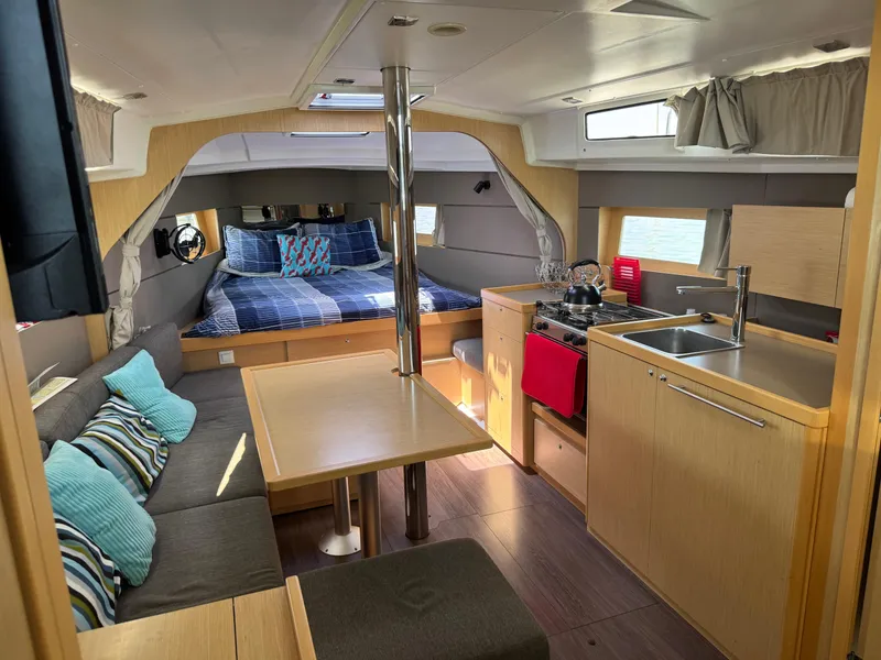 Slide: The Image of Beneteau Oceanis 38 2014 - 39