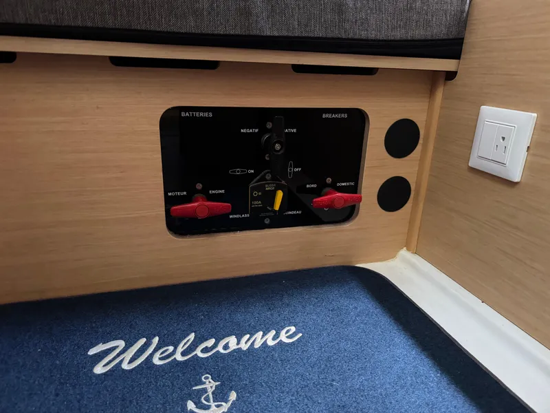 Slide: The Image of Beneteau Oceanis 38 2014 - 49