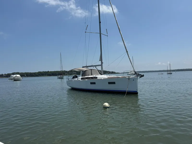 Slide: The Image of Beneteau Oceanis 38 2014 - 9