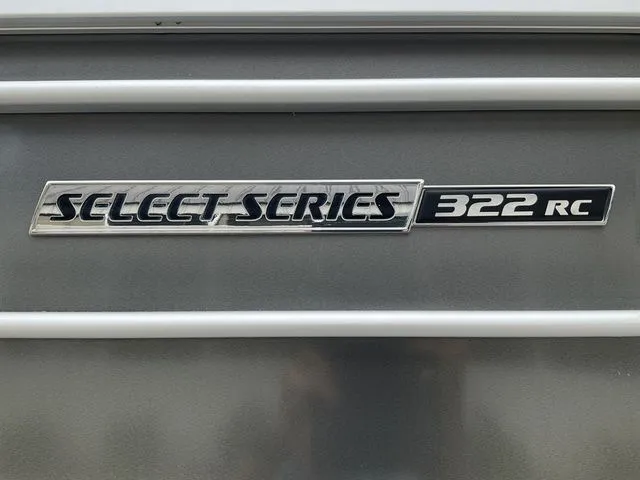 Slide: The Image of G3 Suncatcher 322RC 2023 - 4