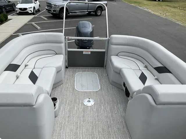 Slide: The Image of G3 Suncatcher 322RC 2023 - 5