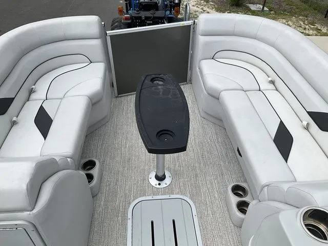 Slide: The Image of G3 Suncatcher 322RC 2023 - 7