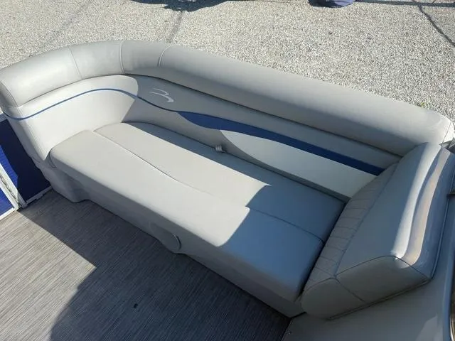 Slide: The Image of Bennington 188 SLV 2021 - 4