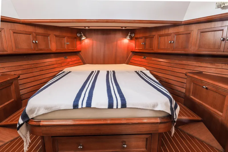 Slide: The Image of Luxurious wooden cabin interior of 2005 Grand Banks Eastbay 43 HX yacht. - 17