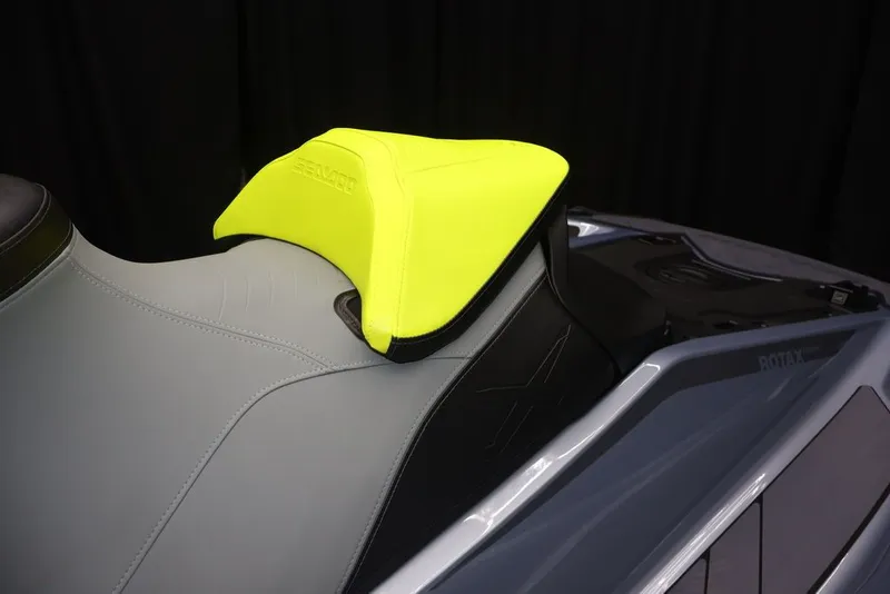 Slide: The Image of Sea-Doo RXP-X 325 2025 - 12