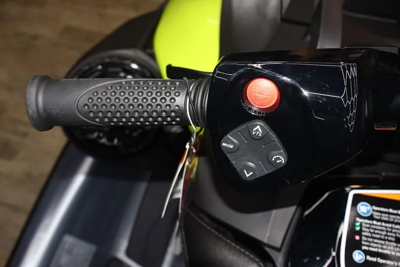 Slide: The Image of Sea-Doo RXP-X 325 2025 - 6