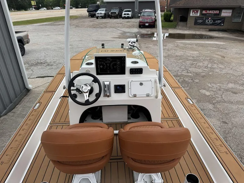 Slide: The Image of Fat Cat Boats Sniper 25 2023 - 10