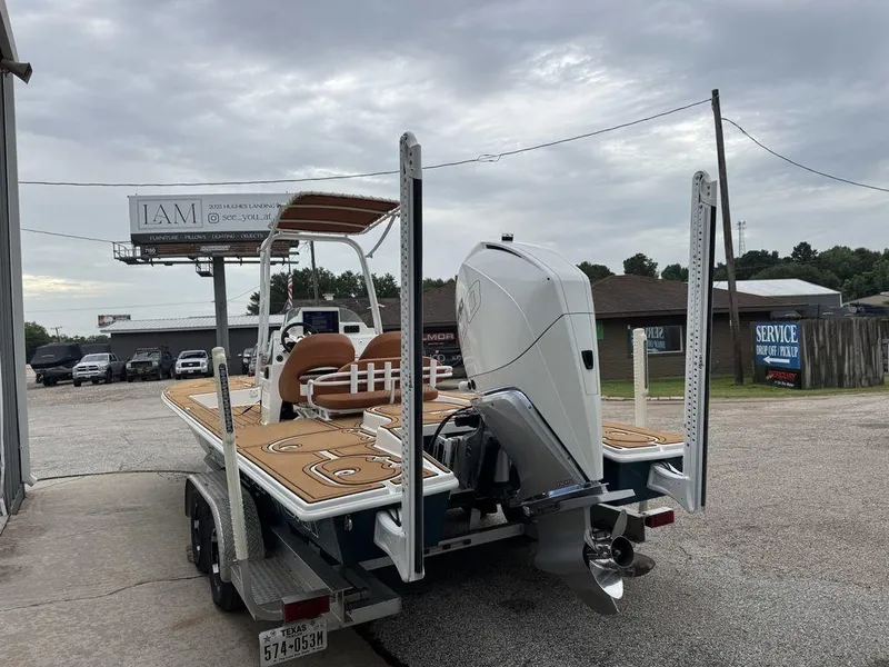 Slide: The Image of Fat Cat Boats Sniper 25 2023 - 8