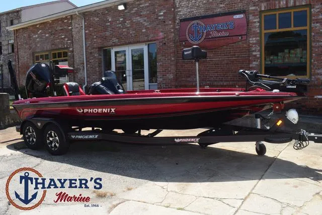 Slide: The Image of Phoenix Bass Boats 721 ZXL 2025 - 1