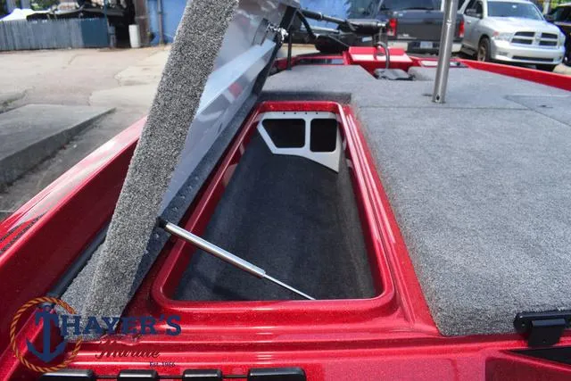 Slide: The Image of Phoenix Bass Boats 721 ZXL 2025 - 16