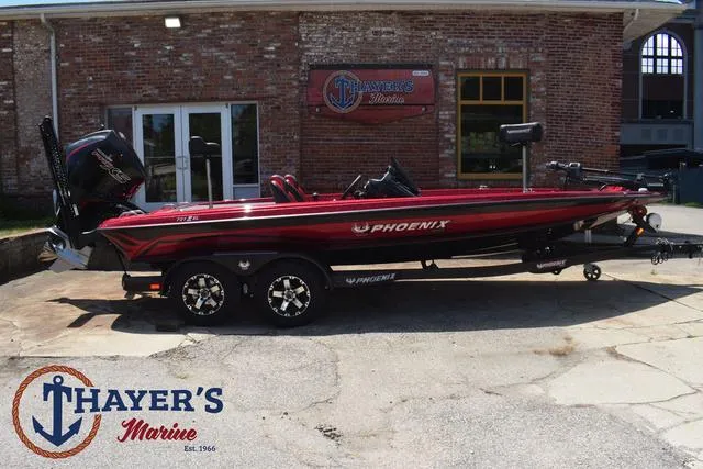 Slide: The Image of Phoenix Bass Boats 721 ZXL 2025 - 2