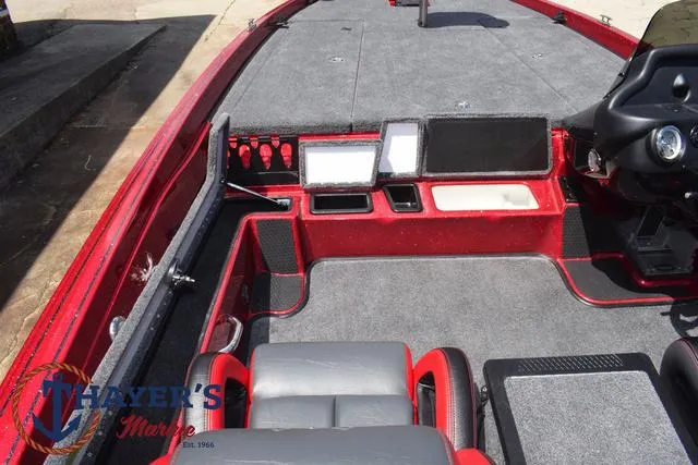 Slide: The Image of Phoenix Bass Boats 721 ZXL 2025 - 26