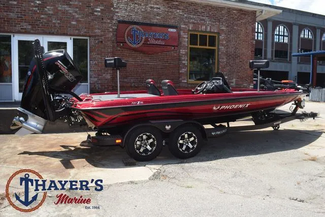 Slide: The Image of Phoenix Bass Boats 721 ZXL 2025 - 3