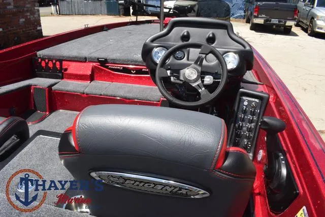 Slide: The Image of Phoenix Bass Boats 721 ZXL 2025 - 34