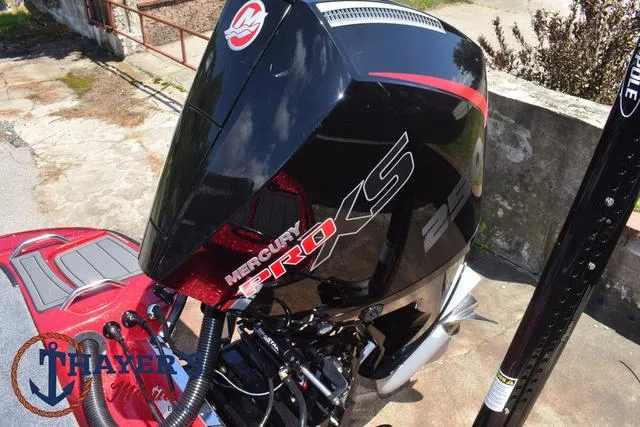 Slide: The Image of Phoenix Bass Boats 721 ZXL 2025 - 49