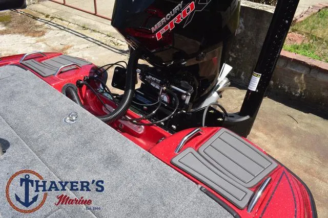 Slide: The Image of Phoenix Bass Boats 721 ZXL 2025 - 51