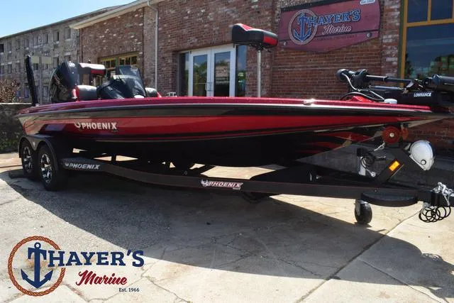 Slide: The Image of Phoenix Bass Boats 721 ZXL 2025 - 60