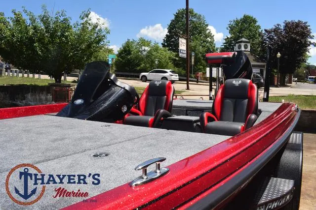 Slide: The Image of Phoenix Bass Boats 721 ZXL 2025 - 61