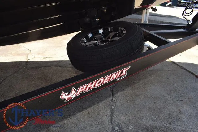 Slide: The Image of Phoenix Bass Boats 721 ZXL 2025 - 9