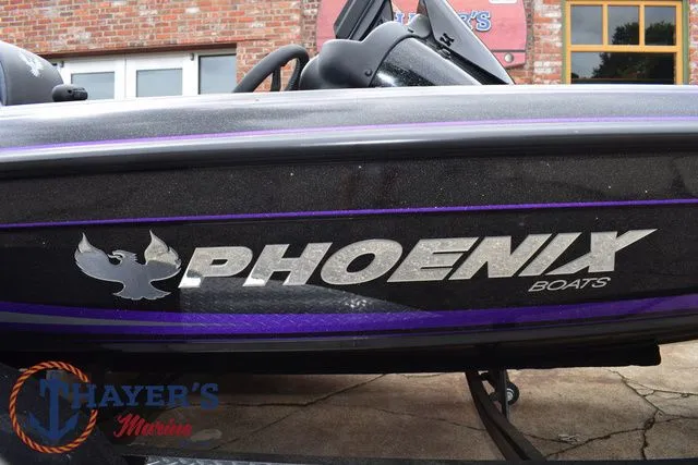 Slide: The Image of Phoenix Bass Boats 819 ZXL 2025 - 4