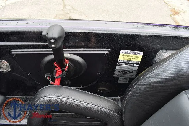 Slide: The Image of Phoenix Bass Boats 819 ZXL 2025 - 43