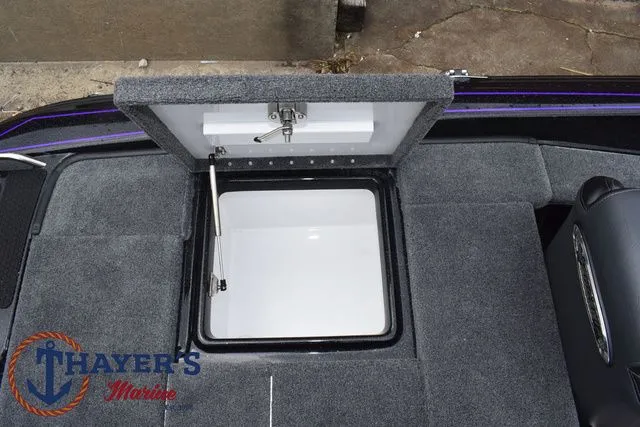 Slide: The Image of Phoenix Bass Boats 819 ZXL 2025 - 51