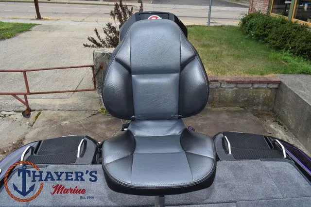 Slide: The Image of Phoenix Bass Boats 819 ZXL 2025 - 54