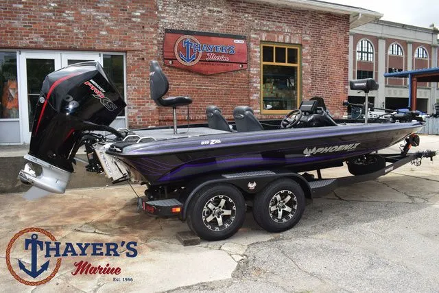 Slide: The Image of Phoenix Bass Boats 819 ZXL 2025 - 69