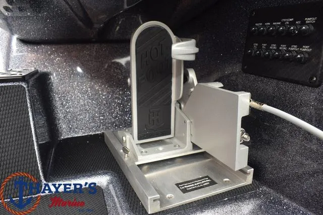 Slide: The Image of Phoenix Bass Boats 921 Elite 2025 - 13