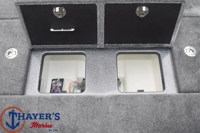 Slide: The Image of Phoenix Bass Boats 921 Elite 2025 - 34