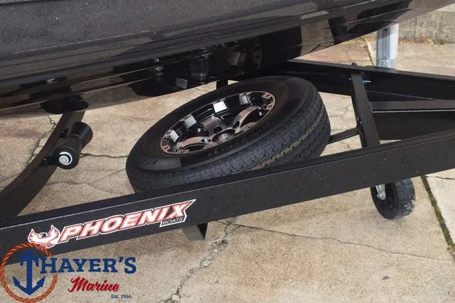 Slide: The Image of Phoenix Bass Boats 921 Elite 2025 - 4