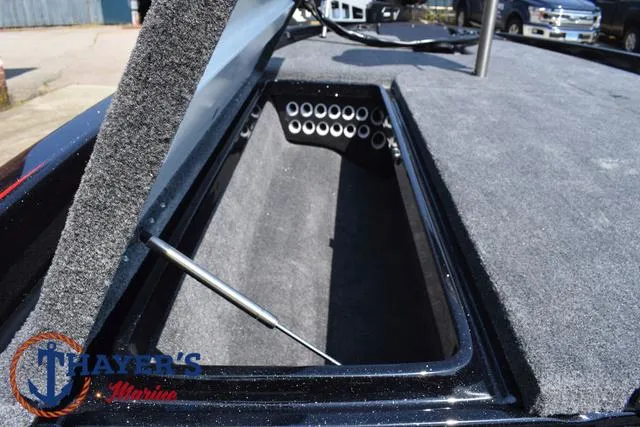 Slide: The Image of Phoenix Bass Boats 921 Elite 2025 - 14