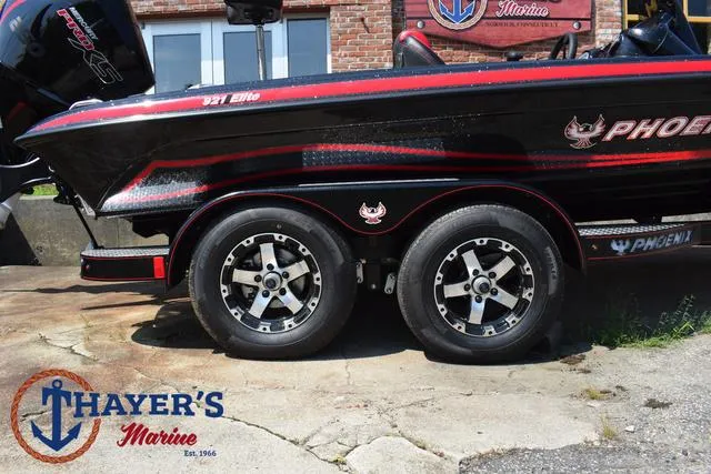 Slide: The Image of Phoenix Bass Boats 921 Elite 2025 - 3