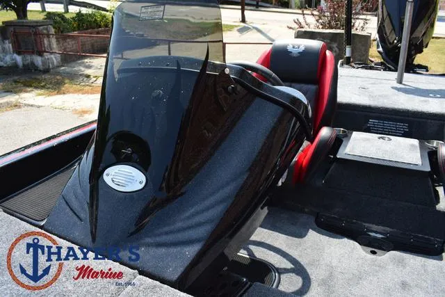 Slide: The Image of Phoenix Bass Boats 921 Elite 2025 - 32