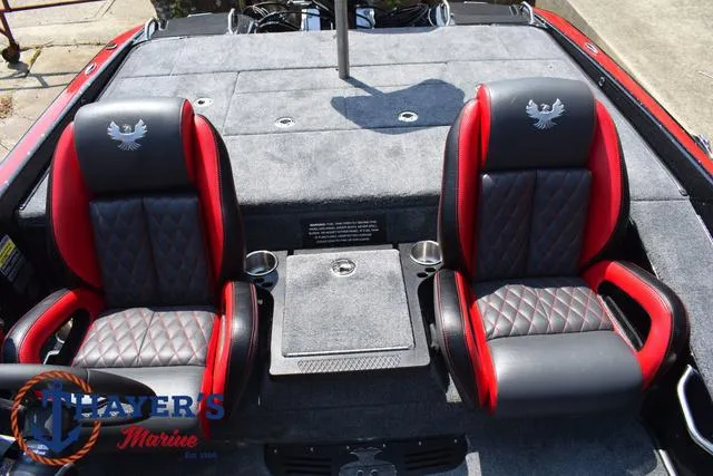 Slide: The Image of Phoenix Bass Boats 921 Elite 2025 - 44