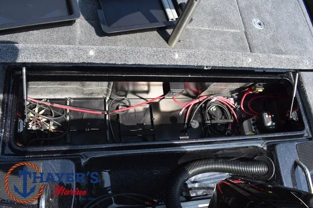 Slide: The Image of Phoenix Bass Boats 921 Elite 2025 - 51