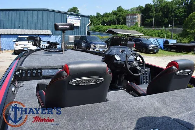 Slide: The Image of Phoenix Bass Boats 921 Elite 2025 - 54