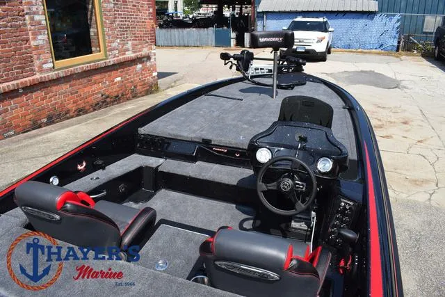 Slide: The Image of Phoenix Bass Boats 921 Elite 2025 - 56