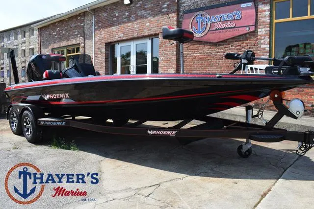 Slide: The Image of Phoenix Bass Boats 921 Elite 2025 - 59