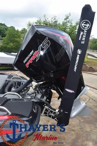 Slide: The Image of Phoenix Bass Boats 920 Elite II 2025 - 13